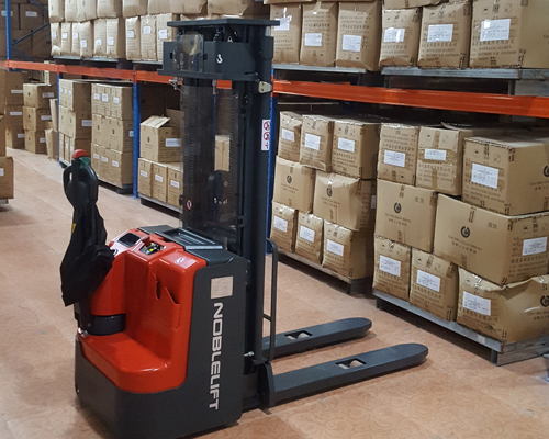 長(zhang)樂翔福(fu)電商物(wù)流園小(xiao)金剛批(pi)量交貨(huo)